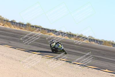 media/Nov-17-2024-CVMA (Sun) [[1fec520723]]/Race 11-Amateur Supersport Open/